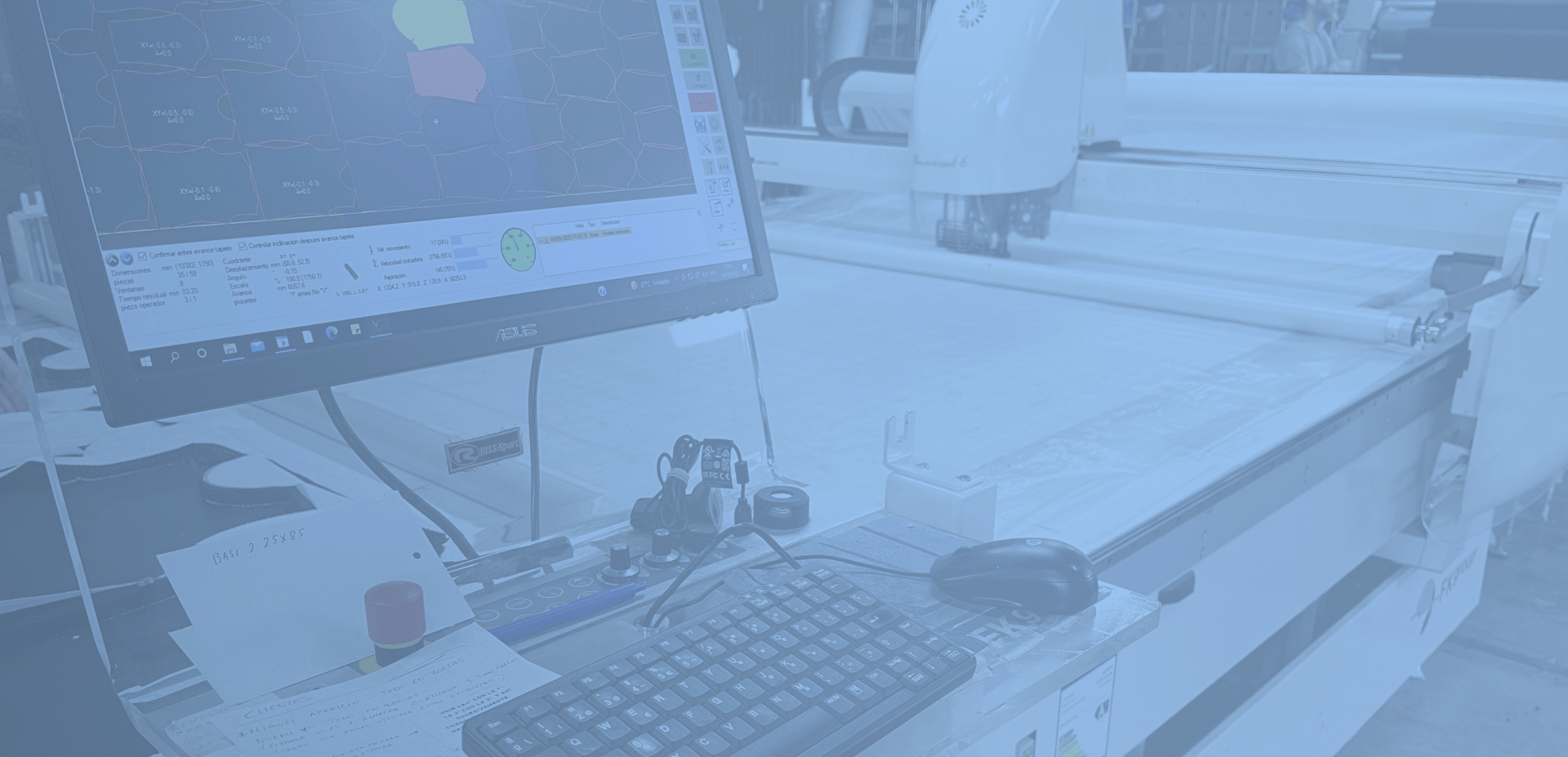 Tus uniformes fabricados  por especialistas